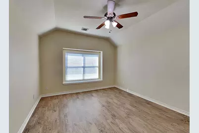 16942 Hampton Glen Court, Houston, TX 77083 - Photo 9