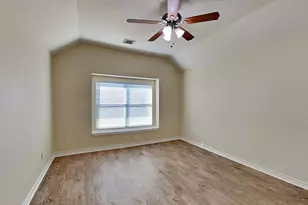 16942 Hampton Glen Ct, Houston, TX 77083 - Photo 9