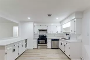 2545 Jackson St, La Marque, TX 77568 - Photo 11