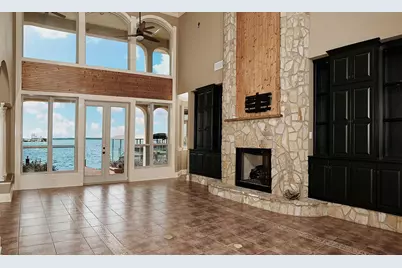 7159 Kingston Cove Lane, Willis, TX 77318 - Photo 5
