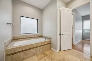 802 Waverly St, Houston, TX 77007 - Photo 25