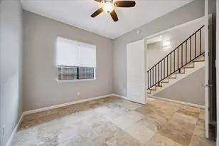 802 Waverly St, Houston, TX 77007 - Photo 15