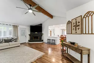 7706 Breda Dr, Baytown, TX 77521 - Photo 5