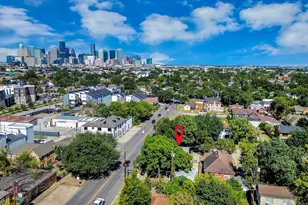2402 Barbee St, Houston, TX 77004 - Photo 9