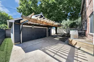 2402 Barbee St, Houston, TX 77004 - Photo 49