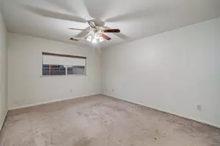 10829 E Linwood Dr, La Porte, TX 77571 - Photo 29