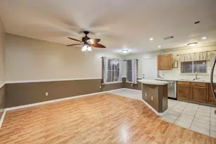 10829 E Linwood Dr, La Porte, TX 77571 - Photo 21