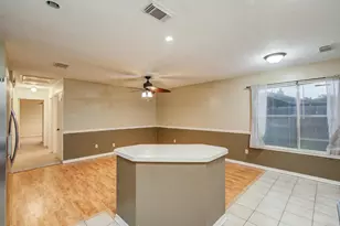 10829 E Linwood Dr, La Porte, TX 77571 - Photo 19