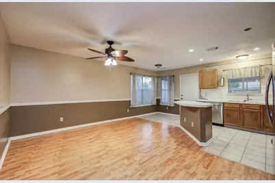 10829 E Linwood Drive, La Porte, TX 77571 - Photo 13