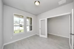 12030 Maple Oak Dr, Houston, TX 77066 - Photo 7