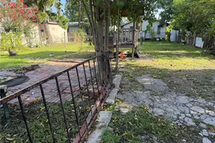 14005 Longview St, Houston, TX 77015 - Photo 9
