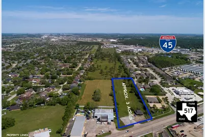 317 Fm 517 W, Dickinson, TX 77539 - Photo 1