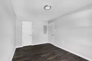 6910 Kassarine Pass, Houston, TX 77033 - Photo 15