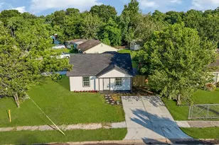 6910 Kassarine Pass, Houston, TX 77033 - Photo 3