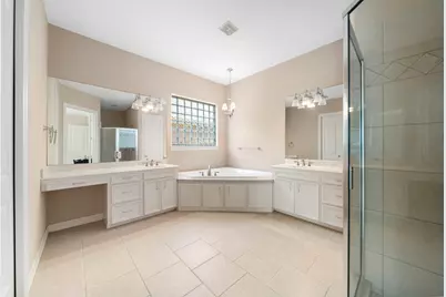 14911 Hyde Park Place, Houston, TX 77069 - Photo 19