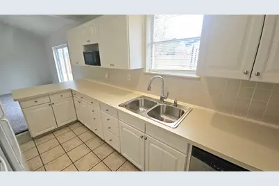 210 Brigadoon Lane, Friendswood, TX 77546 - Photo 7