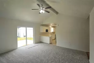 210 Brigadoon Ln, Friendswood, TX 77546 - Photo 3