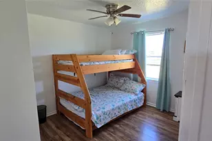 16506 Blackbeard Rd, Jamaica Beach, TX 77554 - Photo 5