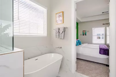 2618 Huntington Creek Lane, Houston, TX 77093 - Photo 21