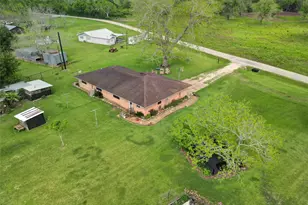 112 Cr 152, Bay City, TX 77414 - Photo 13