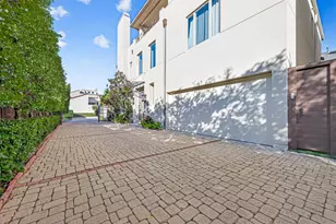 6005 Inwood Dr, Houston, TX 77057 - Photo 9
