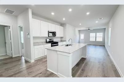 11958 Wisteria Meadows Drive, Willis, TX 77318 - Photo 5