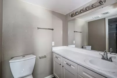 8529 Hearth Drive #25, Houston, TX 77054 - Photo 15