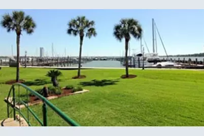 18022 Bal Harbour Drive, Houston, TX 77058 - Photo 37