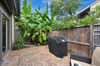 18022 Bal Harbour Drive, Houston, TX 77058 - Photo 33