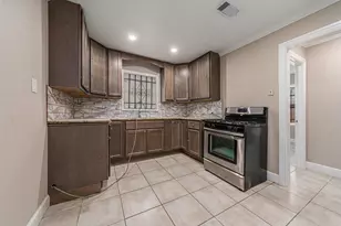 502 Ogilvie St, Houston, TX 77017 - Photo 5