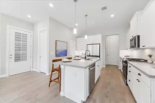 5205 Amber Sunrise Dr, Houston, TX 77018 - Photo 15