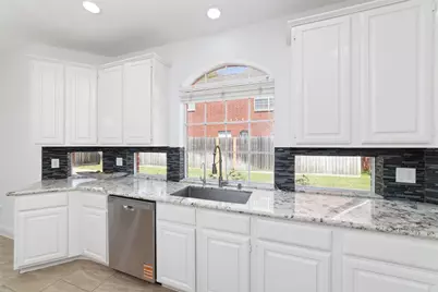 2726 Bright Trail, Sugar Land, TX 77479 - Photo 17