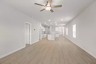 2117 Windy Grove Dr, Texas City, TX 77568 - Photo 3