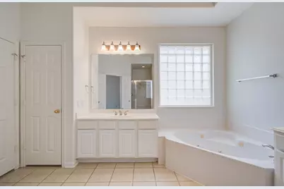 4106 Angel Springs Drive, Sugar Land, TX 77479 - Photo 23
