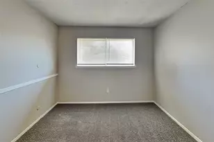 11326 Sagevale Ln, Houston, TX 77089 - Photo 7