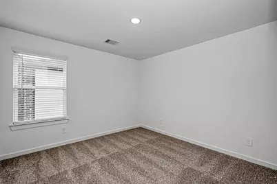 14315 Yellow Hawthorn Court, Conroe, TX 77384 - Photo 37