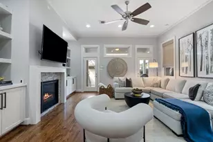 813 Ashland St, Houston, TX 77007 - Photo 19
