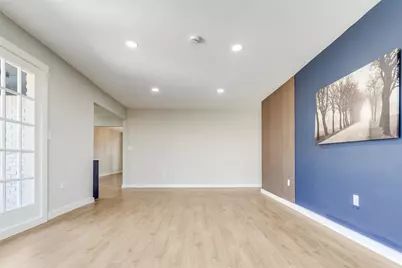 10406 Willowisp Drive, Houston, TX 77035 - Photo 11