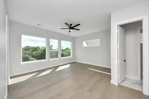 322 E 35 Th St, Houston, TX 77018 - Photo 31