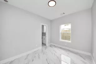 322 E 35 Th St, Houston, TX 77018 - Photo 33