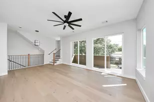 322 E 35 Th St, Houston, TX 77018 - Photo 13