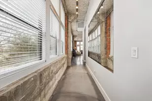 2323 Polk St, Houston, TX 77003 - Photo 3