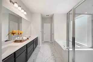 8802 Mallow Rose Wy, Rosharon, TX 77583 - Photo 17