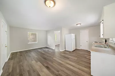 404 N 7th Street, Baytown, TX 77520 - Photo 3
