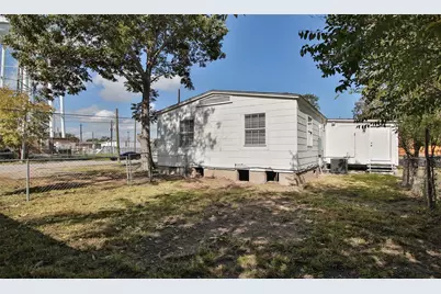 404 N 7th Street, Baytown, TX 77520 - Photo 17
