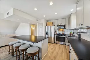 22 N Flamingo Street St, La Marque, TX 77568 - Photo 7