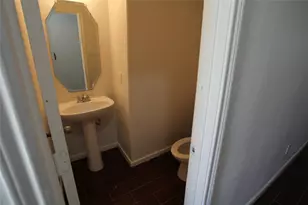 814 Forest Thicket Ln, Houston, TX 77067 - Photo 3