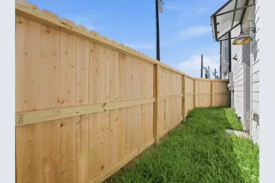 8914 Sunshine Laverne Lane, Houston, TX 77080 - Photo 29