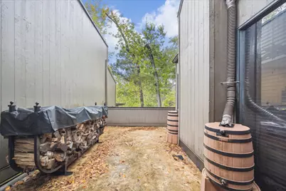 222 Litchfield Lane, Houston, TX 77024 - Photo 29