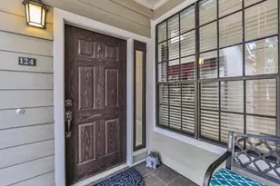 2700 Revere St, Houston, TX 77098 - Photo 3